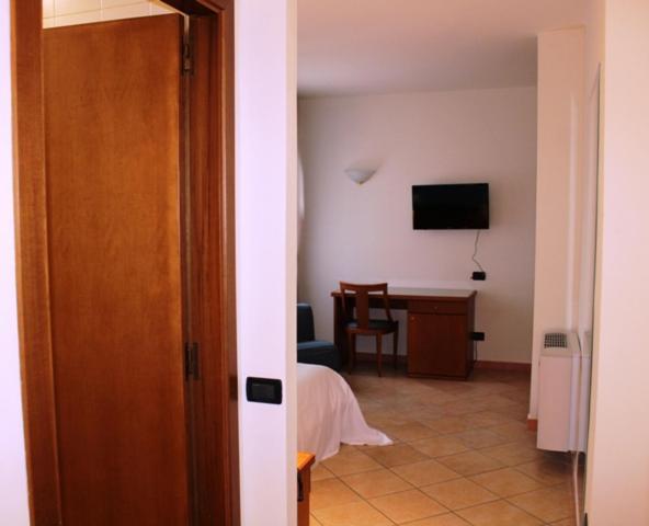 Domus Grand Hotel Rende Bagian luar foto