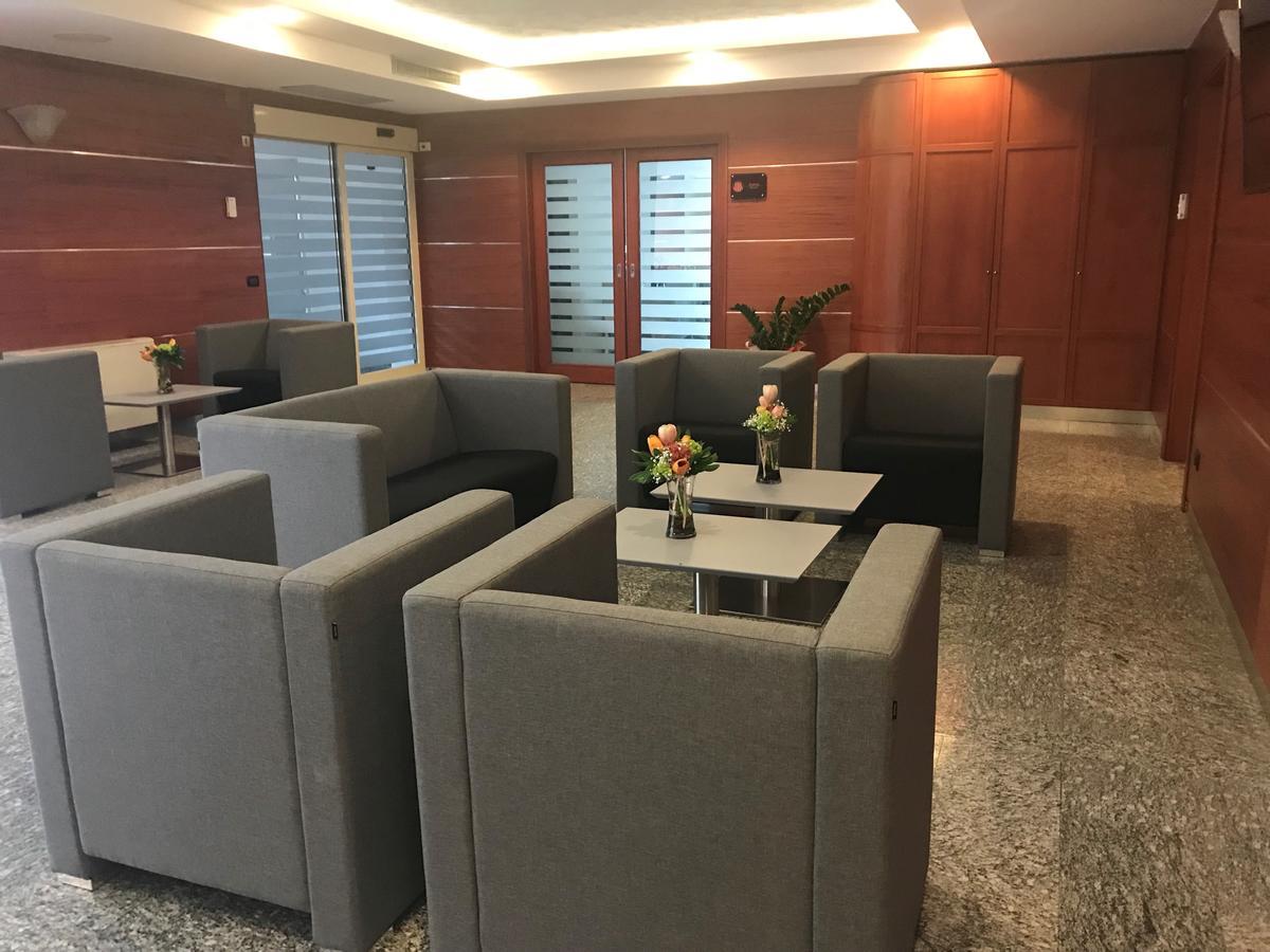 Domus Grand Hotel Rende Bagian luar foto